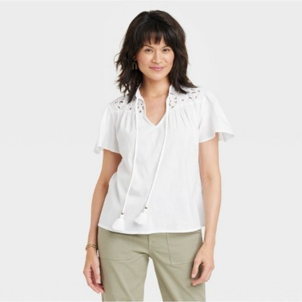 Knox Rose White Eyelet Bohemian Top Size Small